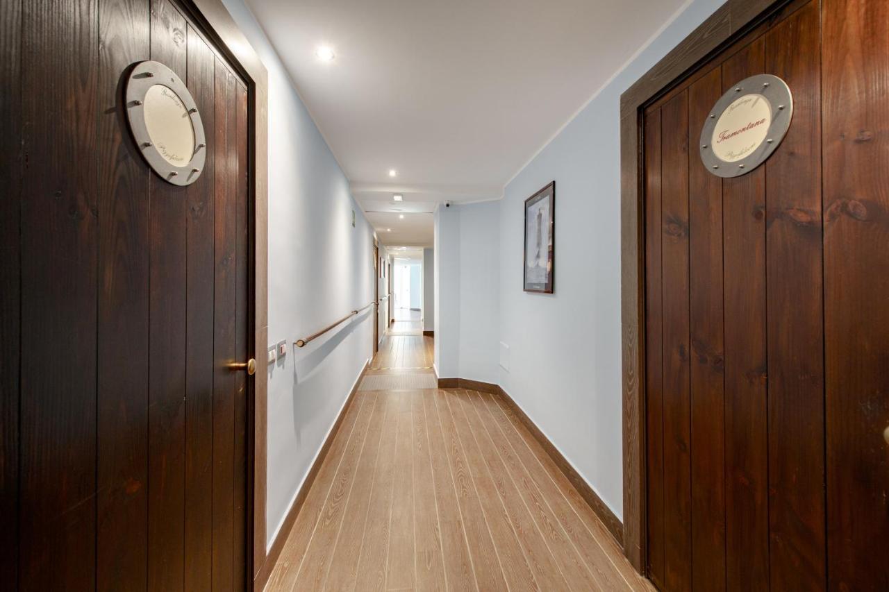 Residenza Pizzofalcone Napoli Eksteriør bilde